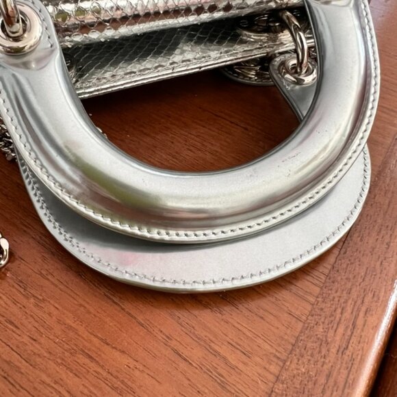 Lady Dior silver python handbag - Picture 8 of 12